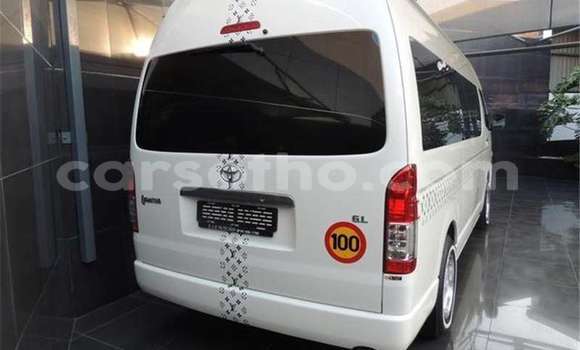 Buy Used Toyota 4Runner White Car in Butha Buthe in Butha-Buthe Buy Used Toyota 4Runner White Car in Butha Buthe in Butha-Buthe