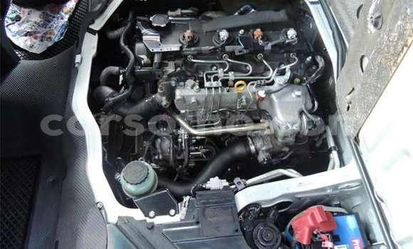 Buy Used Toyota 4Runner White Car in Butha Buthe in Butha-Buthe Buy Used Toyota 4Runner White Car in Butha Buthe in Butha-Buthe