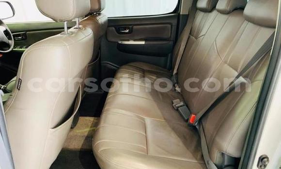 Acheter Occasion Voiture Toyota Hilux Gris à Maputsoe, Leribe Acheter Occasion Voiture Toyota Hilux Gris à Maputsoe, Leribe