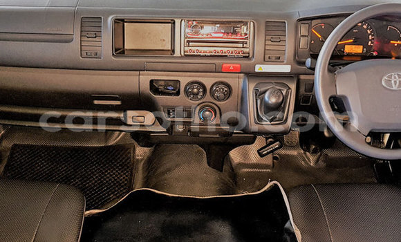 Acheter Occasion Voiture Toyota Hiace Blanc à Maseru, Maseru Acheter Occasion Voiture Toyota Hiace Blanc à Maseru, Maseru