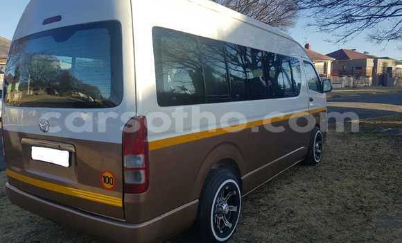 Acheter Occasion Voiture Toyota Hiace Blanc à Maseru, Maseru Acheter Occasion Voiture Toyota Hiace Blanc à Maseru, Maseru