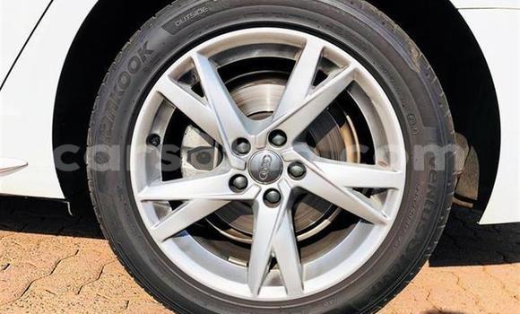 Acheter Occasion Voiture Audi A4 Blanc à Maseru, Maseru Acheter Occasion Voiture Audi A4 Blanc à Maseru, Maseru