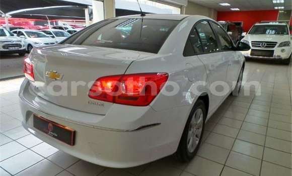 Acheter Occasion Voiture Chevrolet Cruze Blanc à Maseru, Maseru Acheter Occasion Voiture Chevrolet Cruze Blanc à Maseru, Maseru