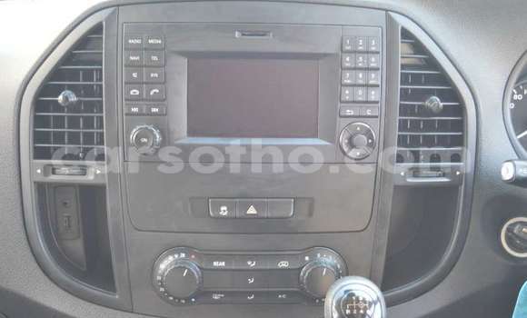 Sayi Na hannu Mercedes-Benz Vito Silver Mota in Maseru a Maseru Sayi Na hannu Mercedes-Benz Vito Silver Mota in Maseru a Maseru