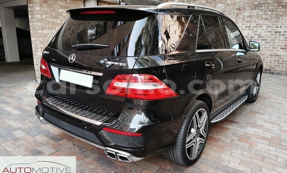 Acheter Occasion Voiture Mercedes-Benz M-klasse AMG Noir à Maseru, Maseru Acheter Occasion Voiture Mercedes-Benz M-klasse AMG Noir à Maseru, Maseru
