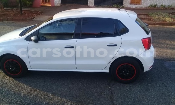 اشتري مستعمل Volkswagen Polo White سيارة في Maputsoe في Leribe اشتري مستعمل Volkswagen Polo White سيارة في Maputsoe في Leribe
