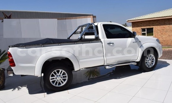 Acheter Occasion Voiture Toyota Hilux Blanc à Maseru, Maseru Acheter Occasion Voiture Toyota Hilux Blanc à Maseru, Maseru