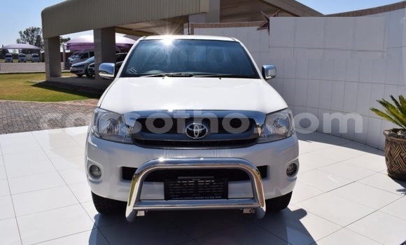 Acheter Occasion Voiture Toyota Hilux Blanc à Maseru, Maseru Acheter Occasion Voiture Toyota Hilux Blanc à Maseru, Maseru