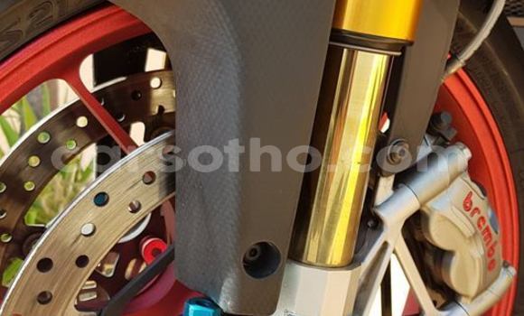 Acheter Occasion Moto Aprilia RSV Autre à Maseru, Maseru Acheter Occasion Moto Aprilia RSV Autre à Maseru, Maseru