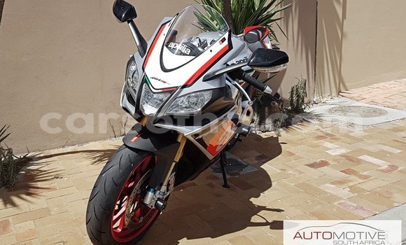 Acheter Occasion Moto Aprilia RSV Autre à Maseru, Maseru Acheter Occasion Moto Aprilia RSV Autre à Maseru, Maseru