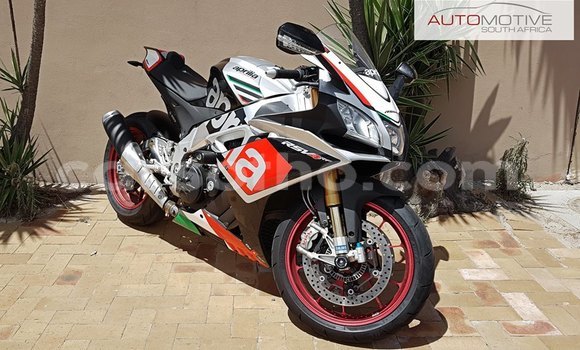 Acheter Occasion Moto Aprilia RSV Autre à Maseru, Maseru Acheter Occasion Moto Aprilia RSV Autre à Maseru, Maseru