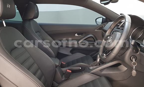 Acheter Occasion Voiture Volkswagen Scirocco R Blanc à Maseru, Maseru Acheter Occasion Voiture Volkswagen Scirocco R Blanc à Maseru, Maseru