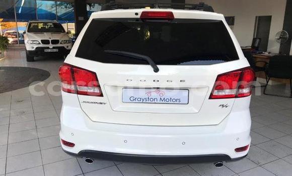 Acheter Occasion Voiture Dodge Coronet Gris à Maputsoe, Leribe Acheter Occasion Voiture Dodge Coronet Gris à Maputsoe, Leribe