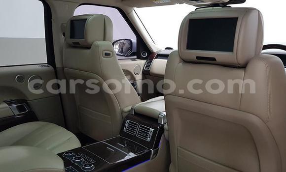 Sayi Na hannu Land Rover Range Rover White Mota in Maputsoe a Leribe Sayi Na hannu Land Rover Range Rover White Mota in Maputsoe a Leribe