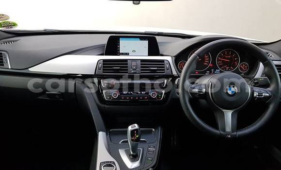 Acheter Occasion Voiture BMW 3–Series Blanc à Maputsoe, Leribe Acheter Occasion Voiture BMW 3–Series Blanc à Maputsoe, Leribe
