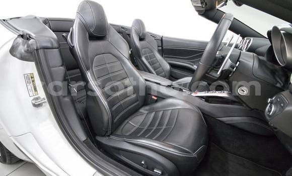 Acheter Occasion Voiture Ferrari California Blanc à Maseru, Maseru Acheter Occasion Voiture Ferrari California Blanc à Maseru, Maseru