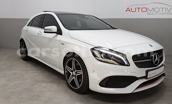 Acheter Occasion Voiture Mercedes-Benz A–Class Blanc à Maseru, Maseru Acheter Occasion Voiture Mercedes-Benz A–Class Blanc à Maseru, Maseru