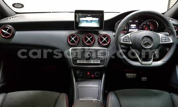 Acheter Occasion Voiture Mercedes-Benz A–Class Blanc à Maseru, Maseru Acheter Occasion Voiture Mercedes-Benz A–Class Blanc à Maseru, Maseru