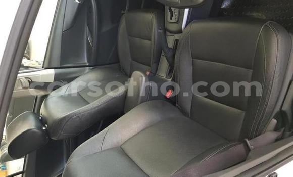 Sayi Na hannu Toyota Corolla White Mota in Maseru a Maseru Sayi Na hannu Toyota Corolla White Mota in Maseru a Maseru