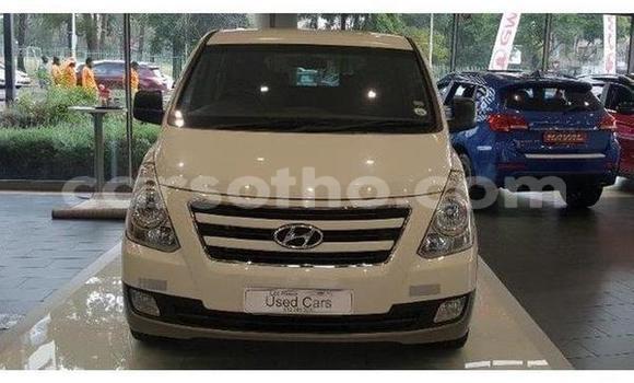 اشتري مستعمل Hyundai H1 White سيارة في Butha–Buthe في Thaba-Tseka اشتري مستعمل Hyundai H1 White سيارة في Butha–Buthe في Thaba-Tseka