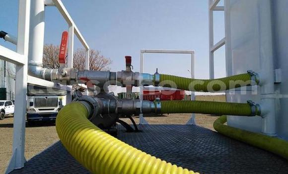 Sayi Na hannu Mercedes‒Benz 1317 Other Babbar mota in Butha Buthe a Butha-Buthe Sayi Na hannu Mercedes‒Benz 1317 Other Babbar mota in Butha Buthe a Butha-Buthe