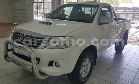 اشتري مستعمل Toyota Hilux White سيارة في Butha–Buthe في Thaba-Tseka اشتري مستعمل Toyota Hilux White سيارة في Butha–Buthe في Thaba-Tseka