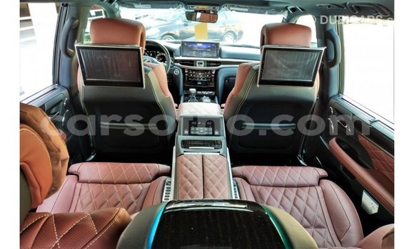 اشتري Imported Lexus LX Black سيارة في Import - Dubai في Maseru اشتري Imported Lexus LX Black سيارة في Import - Dubai في Maseru