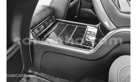 Acheter Import Voiture Lexus LX Noir à Import - Dubai, Maseru Acheter Import Voiture Lexus LX Noir à Import - Dubai, Maseru