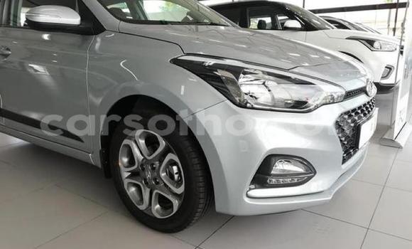 Acheter Occasion Voiture Hyundai i20 Gris à Maputsoe, Leribe Acheter Occasion Voiture Hyundai i20 Gris à Maputsoe, Leribe