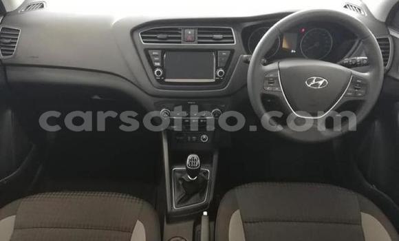 Acheter Occasion Voiture Hyundai i20 Gris à Maputsoe, Leribe Acheter Occasion Voiture Hyundai i20 Gris à Maputsoe, Leribe