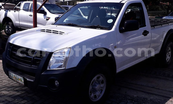 اشتري مستعمل Isuzu KB White سيارة في Maputsoa في Leribe اشتري مستعمل Isuzu KB White سيارة في Maputsoa في Leribe