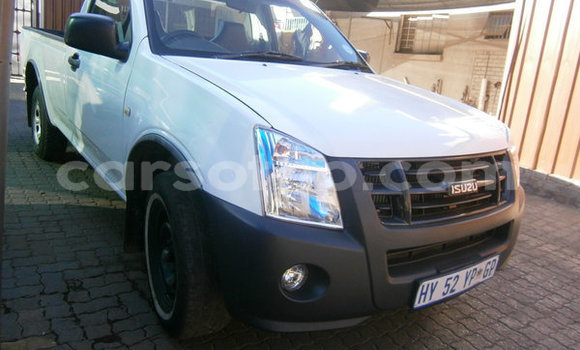 اشتري مستعمل Isuzu KB White سيارة في Maputsoa في Leribe اشتري مستعمل Isuzu KB White سيارة في Maputsoa في Leribe