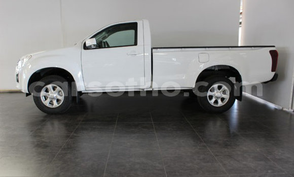 Acheter Occasion Voiture Isuzu KB Blanc à Mafeteng, Mafeteng Acheter Occasion Voiture Isuzu KB Blanc à Mafeteng, Mafeteng