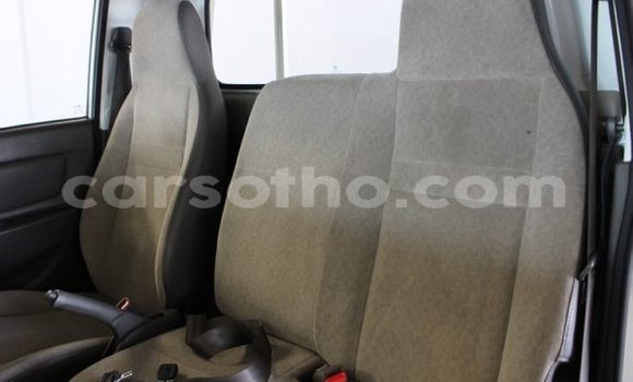 اشتري مستعمل Hyundai H200 White سيارة في Maputsoa في Leribe اشتري مستعمل Hyundai H200 White سيارة في Maputsoa في Leribe