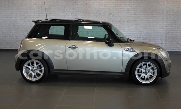 اشتري مستعمل Mini Cooper Silver سيارة في Maputsoa في Leribe اشتري مستعمل Mini Cooper Silver سيارة في Maputsoa في Leribe