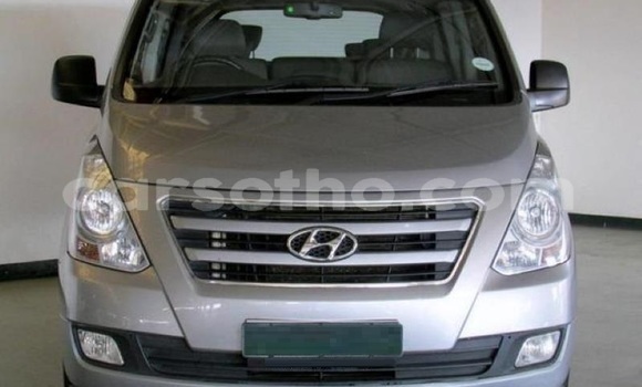 اشتري مستعمل Hyundai H1 Silver سيارة في Maseru في Maseru اشتري مستعمل Hyundai H1 Silver سيارة في Maseru في Maseru