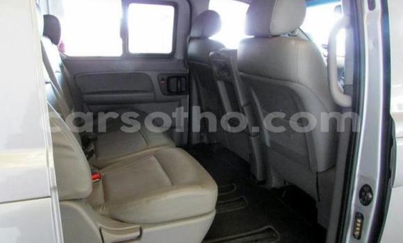 اشتري مستعمل Hyundai H1 Silver سيارة في Maseru في Maseru اشتري مستعمل Hyundai H1 Silver سيارة في Maseru في Maseru