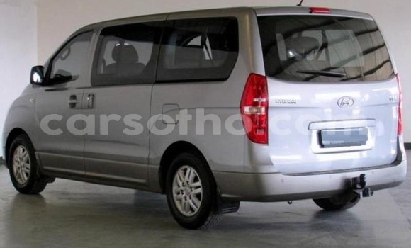 اشتري مستعمل Hyundai H1 Silver سيارة في Maseru في Maseru اشتري مستعمل Hyundai H1 Silver سيارة في Maseru في Maseru