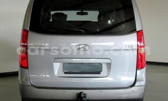اشتري مستعمل Hyundai H1 Silver سيارة في Maseru في Maseru اشتري مستعمل Hyundai H1 Silver سيارة في Maseru في Maseru