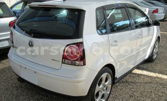 اشتري مستعمل Volkswagen Polo GTI White سيارة في Maseru في Maseru اشتري مستعمل Volkswagen Polo GTI White سيارة في Maseru في Maseru