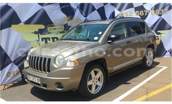Sayi Na hannu Jeep Grand Cherokee Brown Mota in Maseru a Maseru