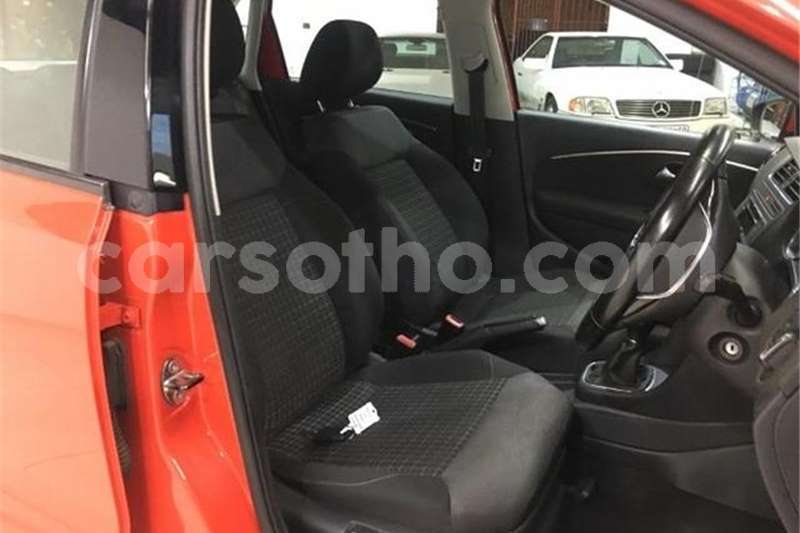 Big with watermark vw polo hatch 1 2tsi comfortline 2015 id 62057726 type main 1 