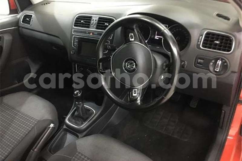 Big with watermark vw polo hatch 1 2tsi comfortline 2015 id 62057723 type main 1 