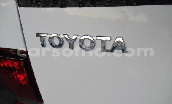 اشتري مستعمل Toyota Hilux White سيارة في Maseru في Maseru اشتري مستعمل Toyota Hilux White سيارة في Maseru في Maseru