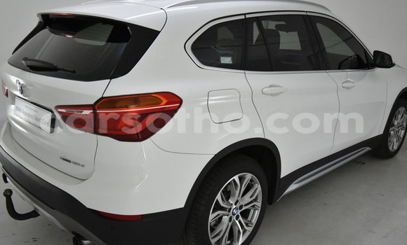 Sayi Na hannu BMW X5 M White Mota in Butha Buthe a Butha-Buthe Sayi Na hannu BMW X5 M White Mota in Butha Buthe a Butha-Buthe