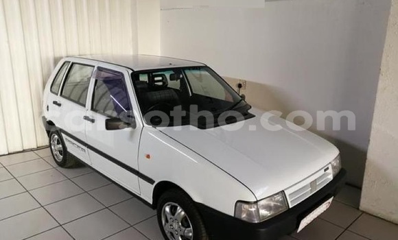 اشتري مستعمل Fiat Uno White سيارة في Maseru في Maseru اشتري مستعمل Fiat Uno White سيارة في Maseru في Maseru