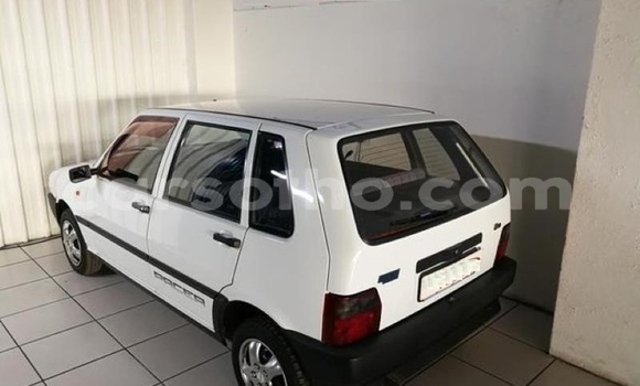 اشتري مستعمل Fiat Uno White سيارة في Maseru في Maseru اشتري مستعمل Fiat Uno White سيارة في Maseru في Maseru