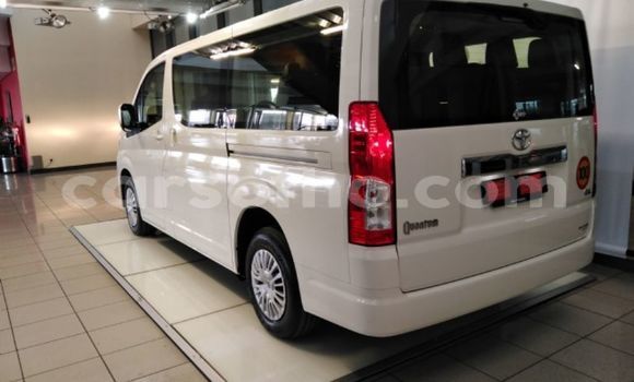 Acheter Occasion Voiture Toyota Sprinter Blanc à Maseru, Maseru Acheter Occasion Voiture Toyota Sprinter Blanc à Maseru, Maseru