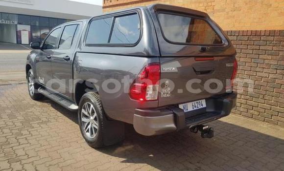اشتري مستعمل Toyota Hilux Black سيارة في Maseru في Maseru اشتري مستعمل Toyota Hilux Black سيارة في Maseru في Maseru