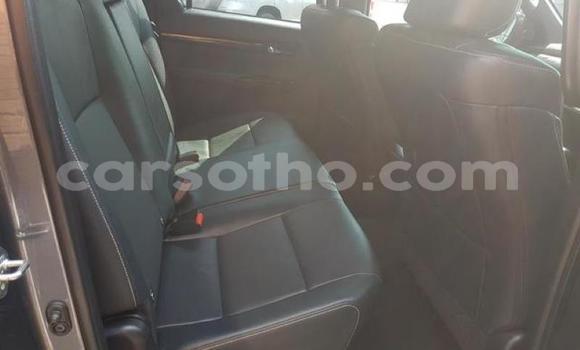 اشتري مستعمل Toyota Hilux Black سيارة في Maseru في Maseru اشتري مستعمل Toyota Hilux Black سيارة في Maseru في Maseru